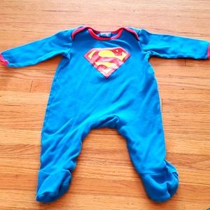 6-9M Superman sleeper